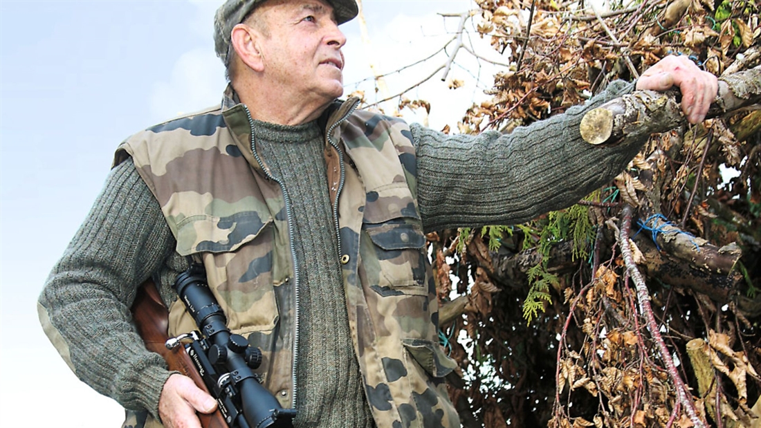 Prepare for success with Barry Hearn’s hide-hunting masterclass