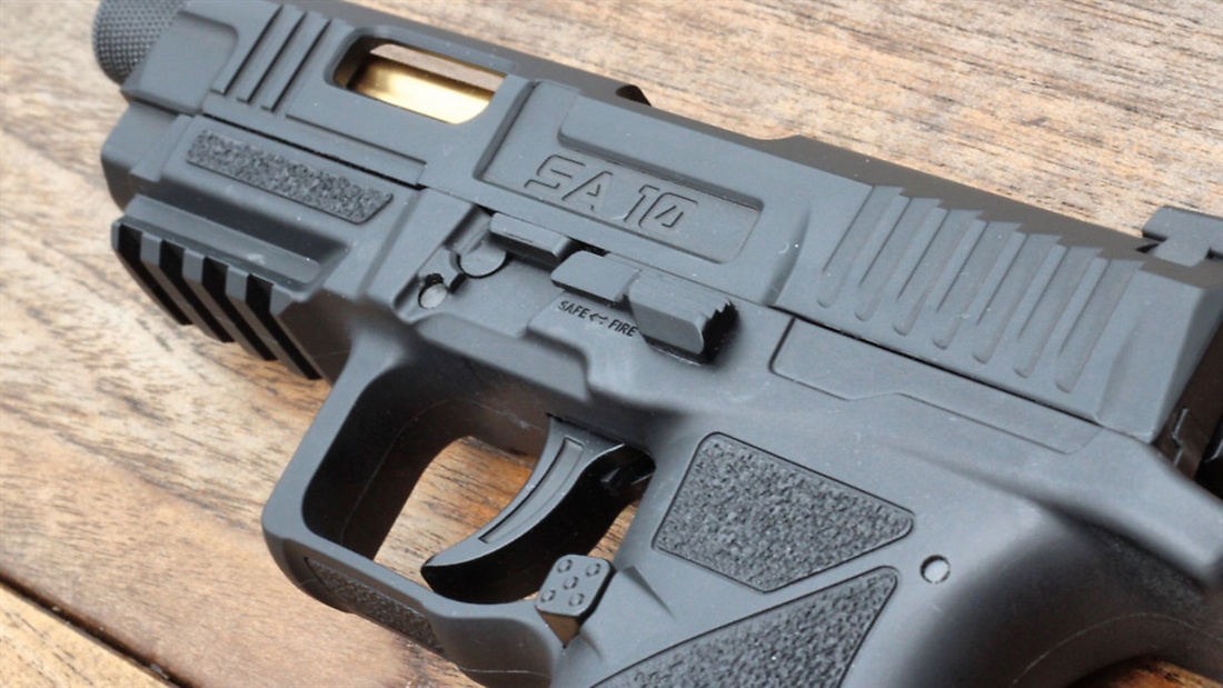 Gun test: Umarex SA10 pistol