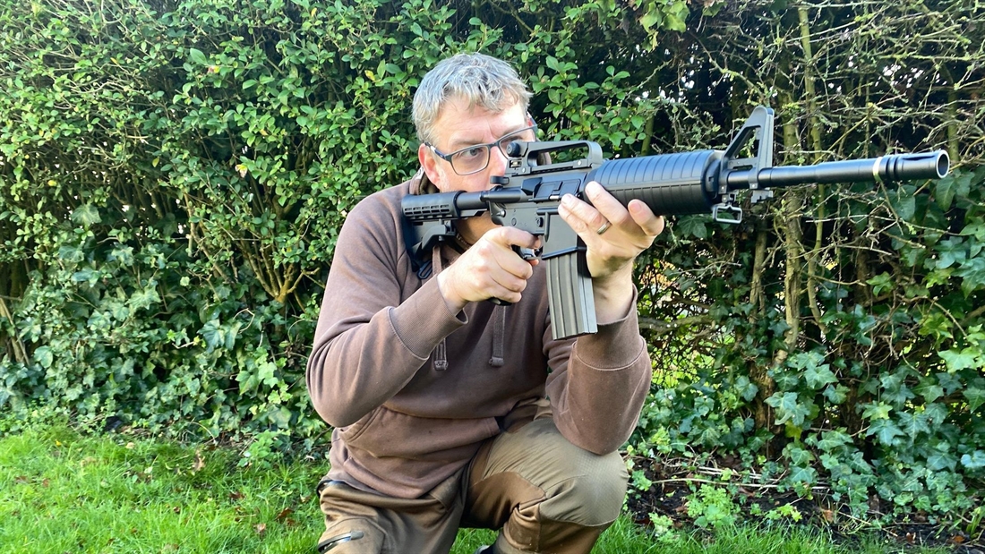 Gun test: Lee Enfield M4 A1 Carbine Semi-Auto BB Rifle