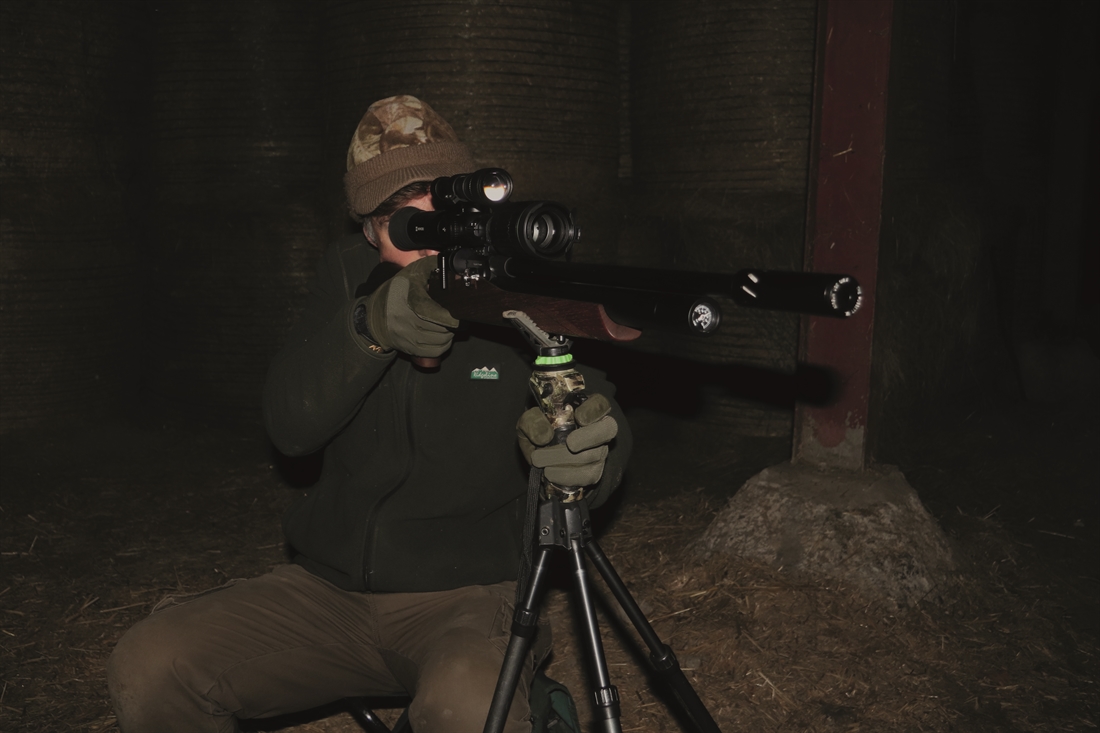 Ratting: night vision farmyard raid!