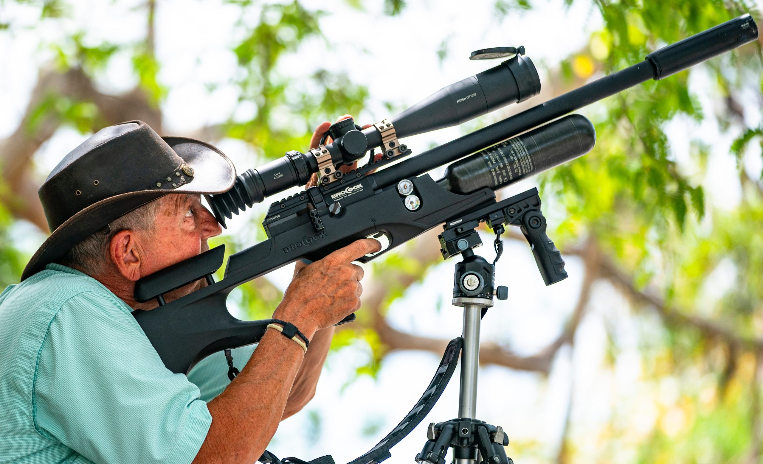 The never-ending battle: Iguana hunting in Florida